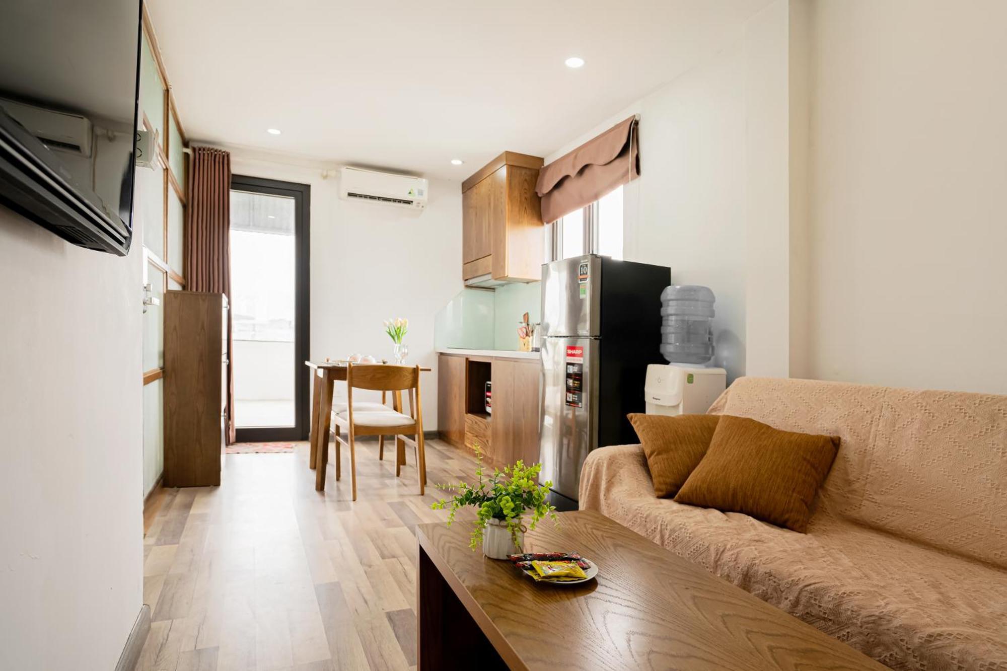 22Housing Hotel & Residence 60 Linh Lang Ханой Екстериор снимка