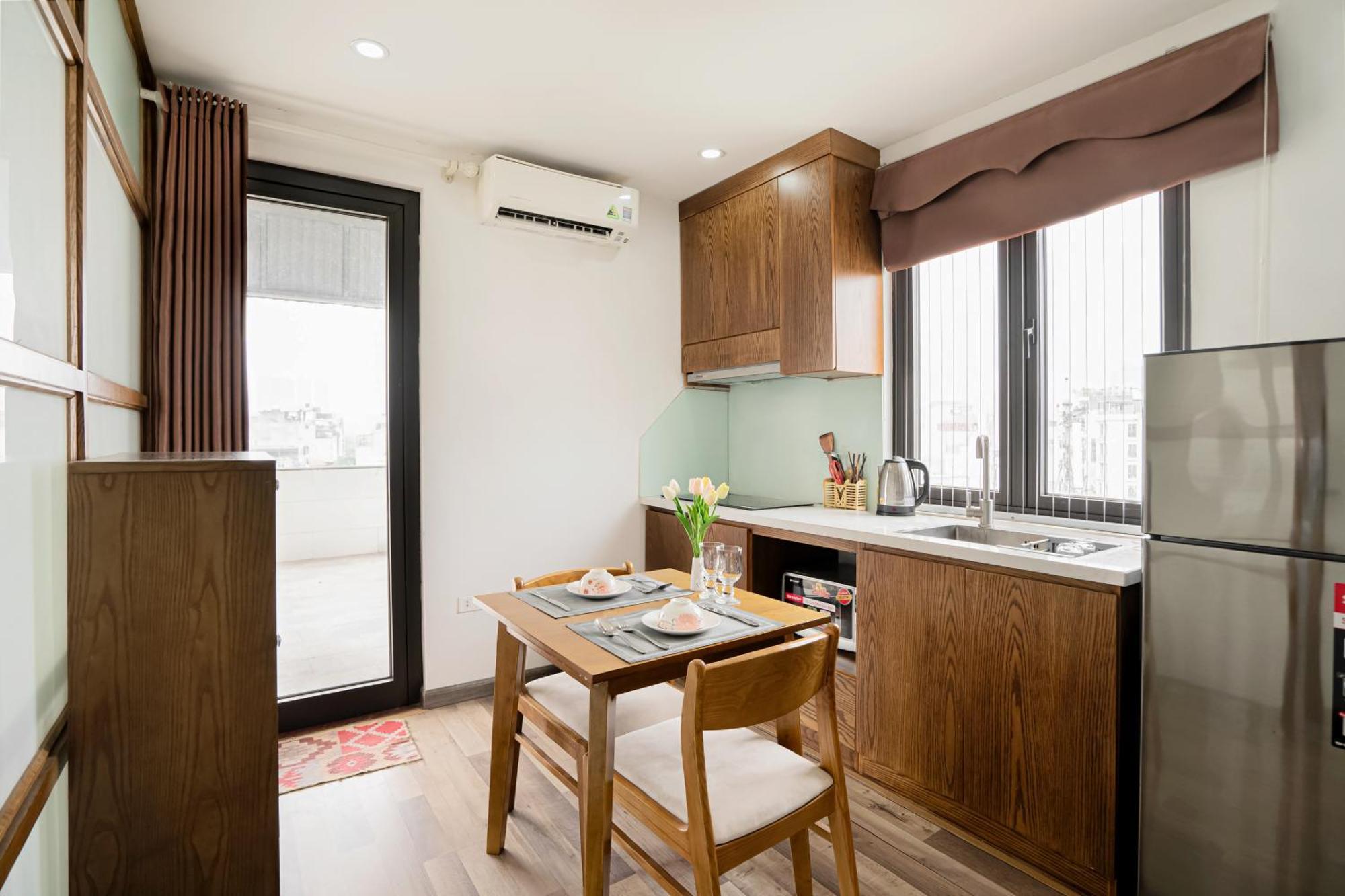 22Housing Hotel & Residence 60 Linh Lang Ханой Екстериор снимка