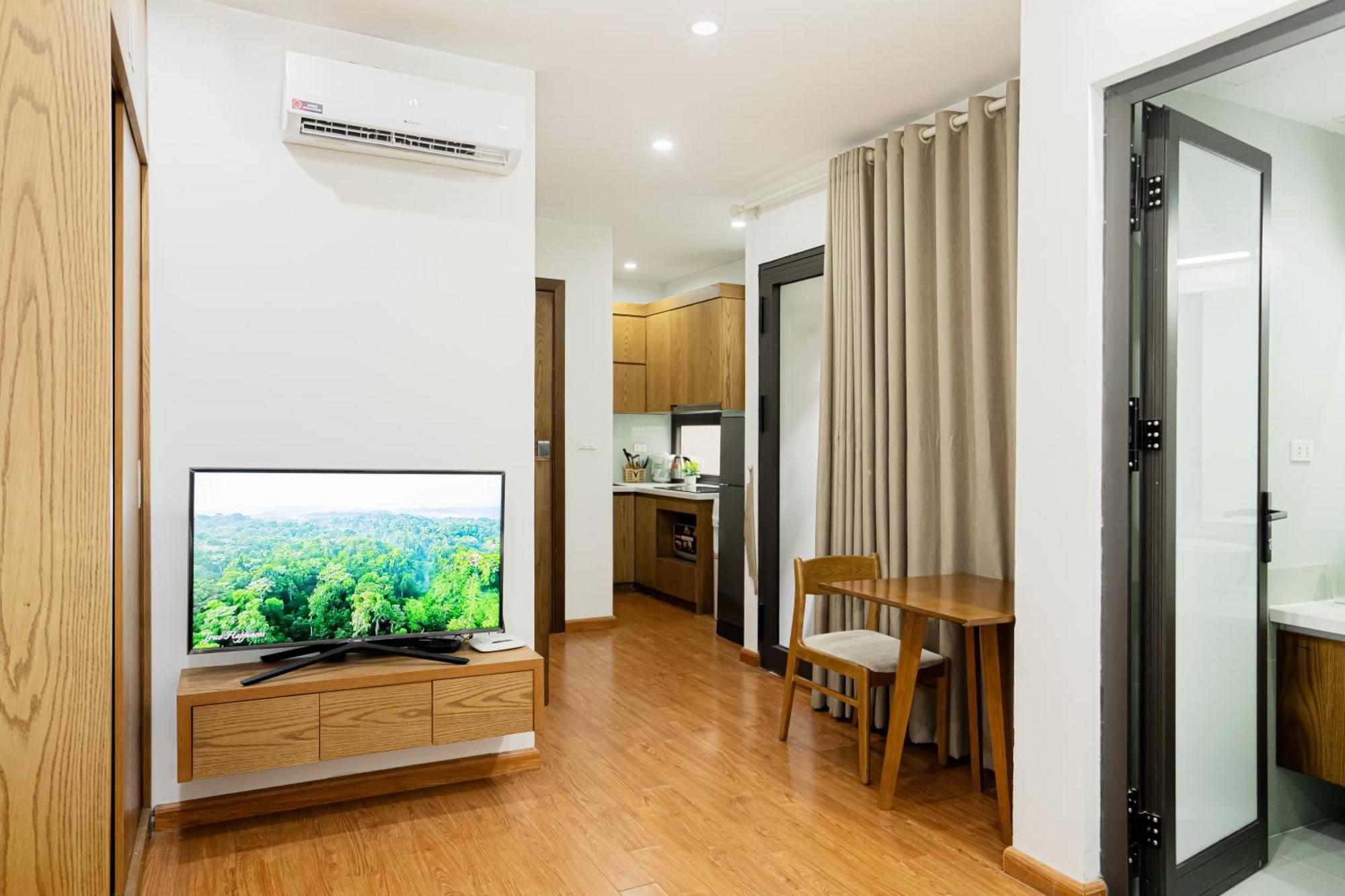 22Housing Hotel & Residence 60 Linh Lang Ханой Екстериор снимка