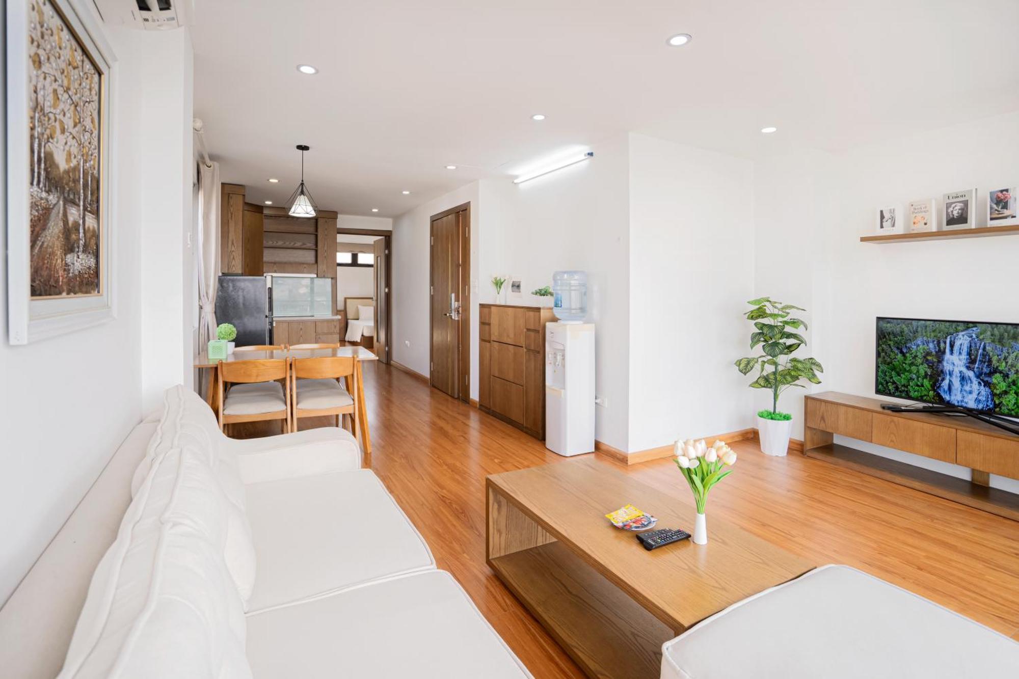 22Housing Hotel & Residence 60 Linh Lang Ханой Екстериор снимка