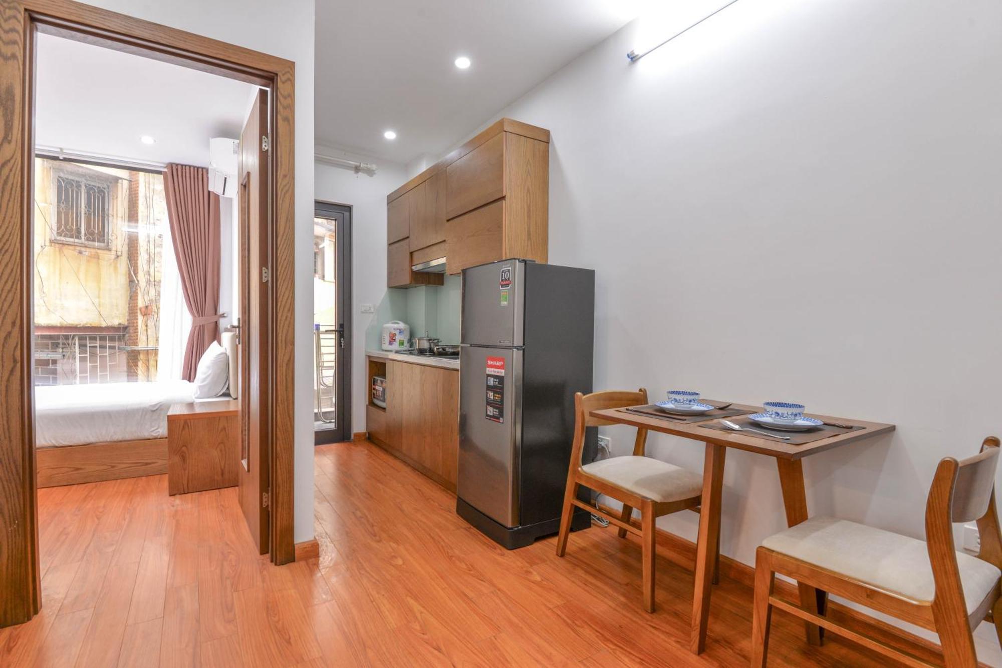22Housing Hotel & Residence 60 Linh Lang Ханой Екстериор снимка