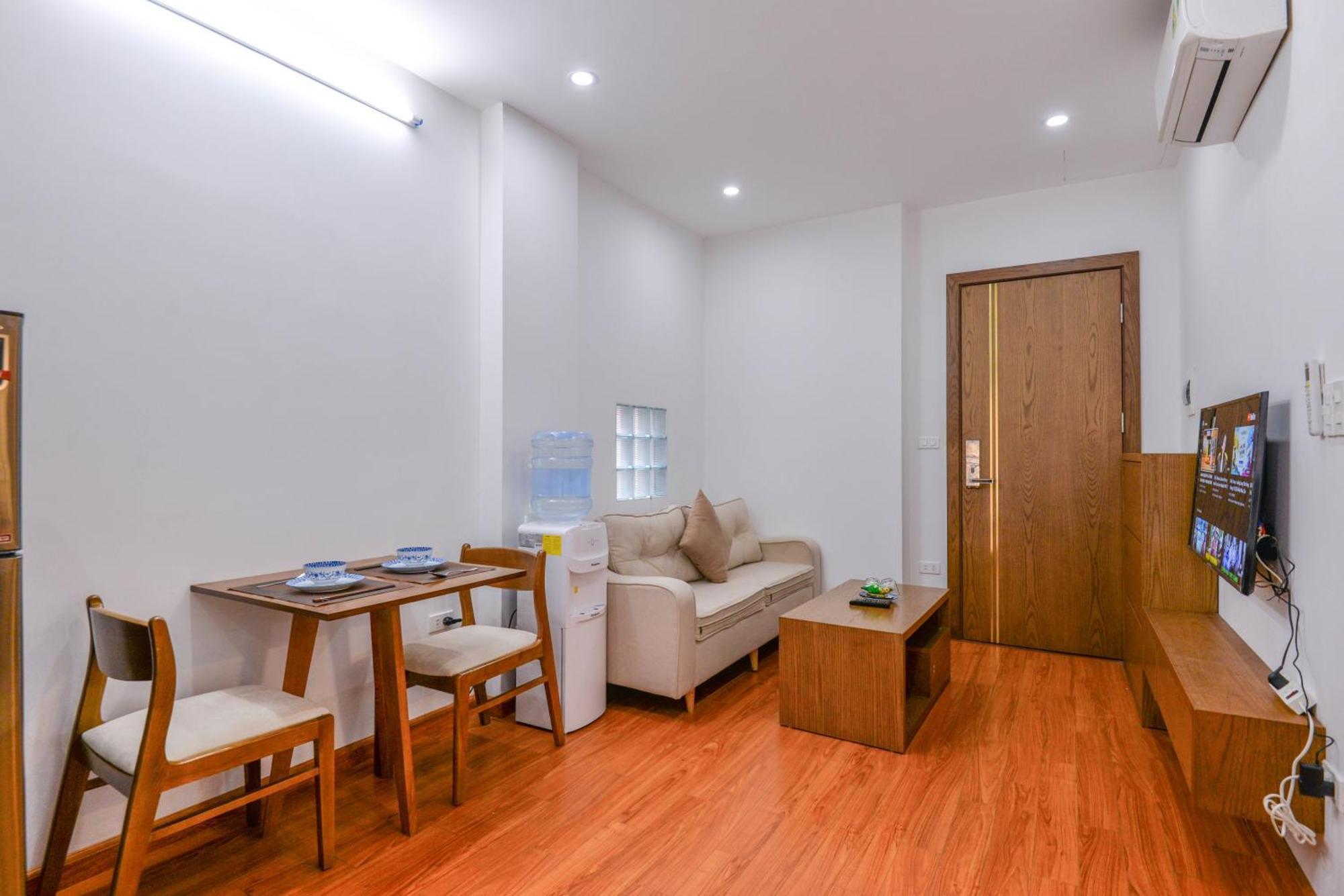22Housing Hotel & Residence 60 Linh Lang Ханой Екстериор снимка